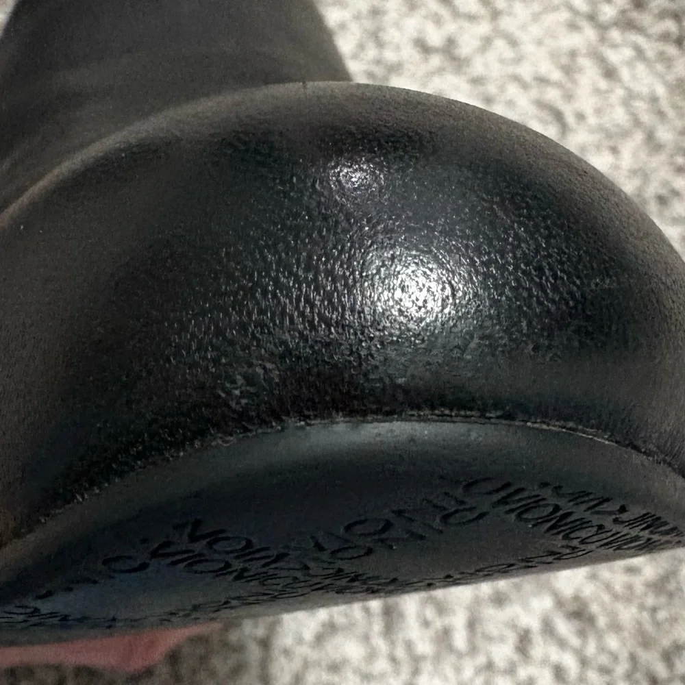 Vionic Stanton Black Leather Wedge Booties – Size 9 - Picture 11 of 12